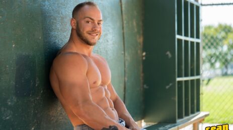 Muscle boy getting fucked